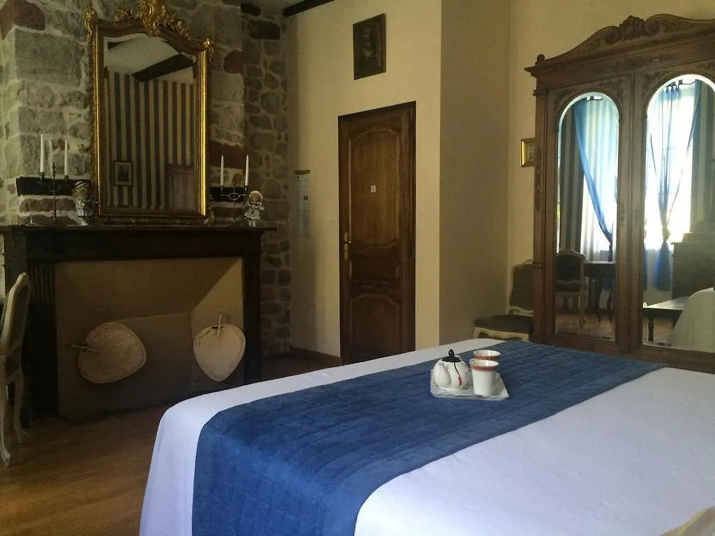 Bed & Breakfast La Demeure Du Comte Chambres Dhotes Salles-la-Source
